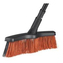 Fiskars Solid koště univerzální s násadou M 1025921